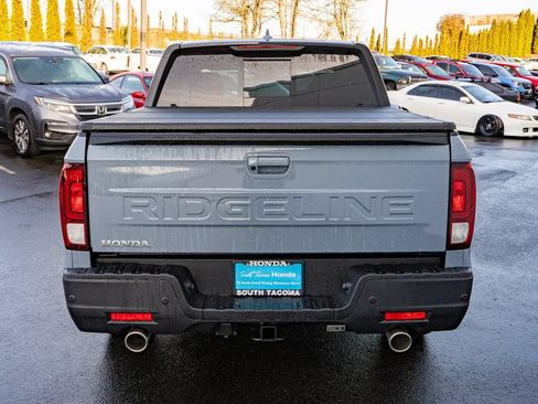 New 2026 Honda Ridgeline Black Edition image 7