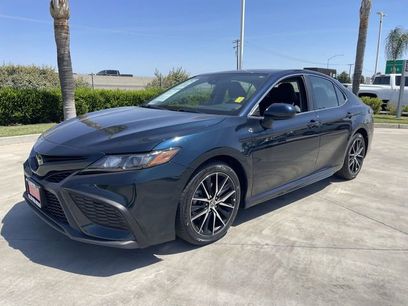 Used 2021 Toyota Camry SE