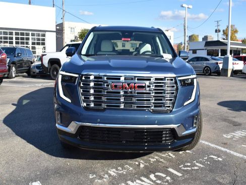 New 2026 GMC Acadia Denali w/ Super Cruise Package image 2