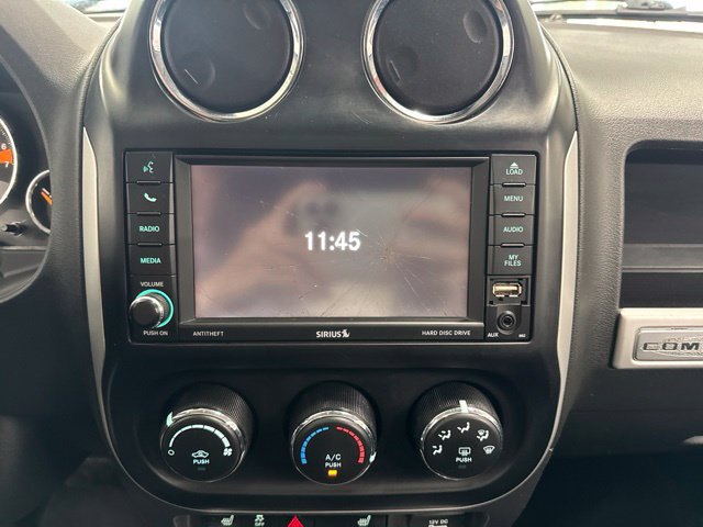 Used 2017 Jeep Compass Latitude AWD/4WD image 34