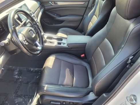 Used 2020 Honda Accord Sport image 14