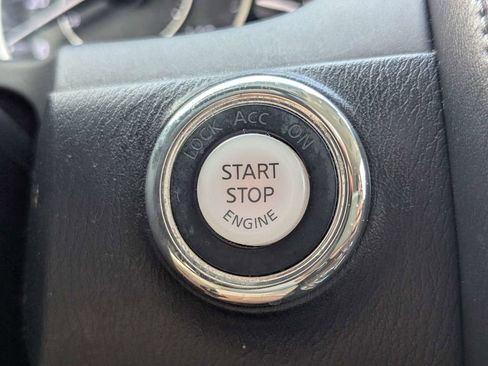 Used 2017 Nissan Armada Platinum w/ Captain Seat Package RWD image 29