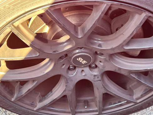 Used 2015 Ford Mustang Premium image 22