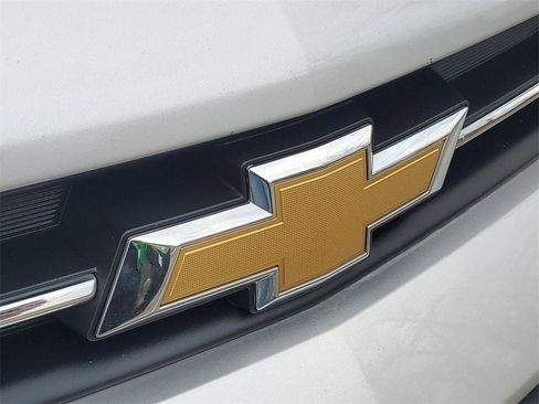 Used 2021 Chevrolet Trax LS w/ Tint and Cruise Package image 26