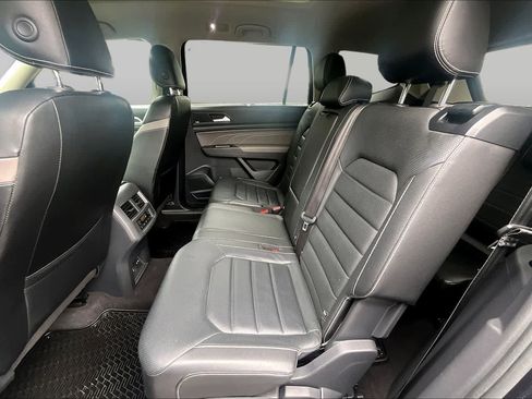Used 2022 Volkswagen Atlas SEL Premium AWD/4WD image 40
