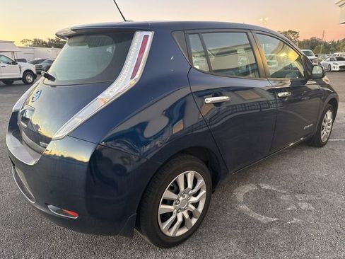 Used 2017 Nissan Leaf S image 5