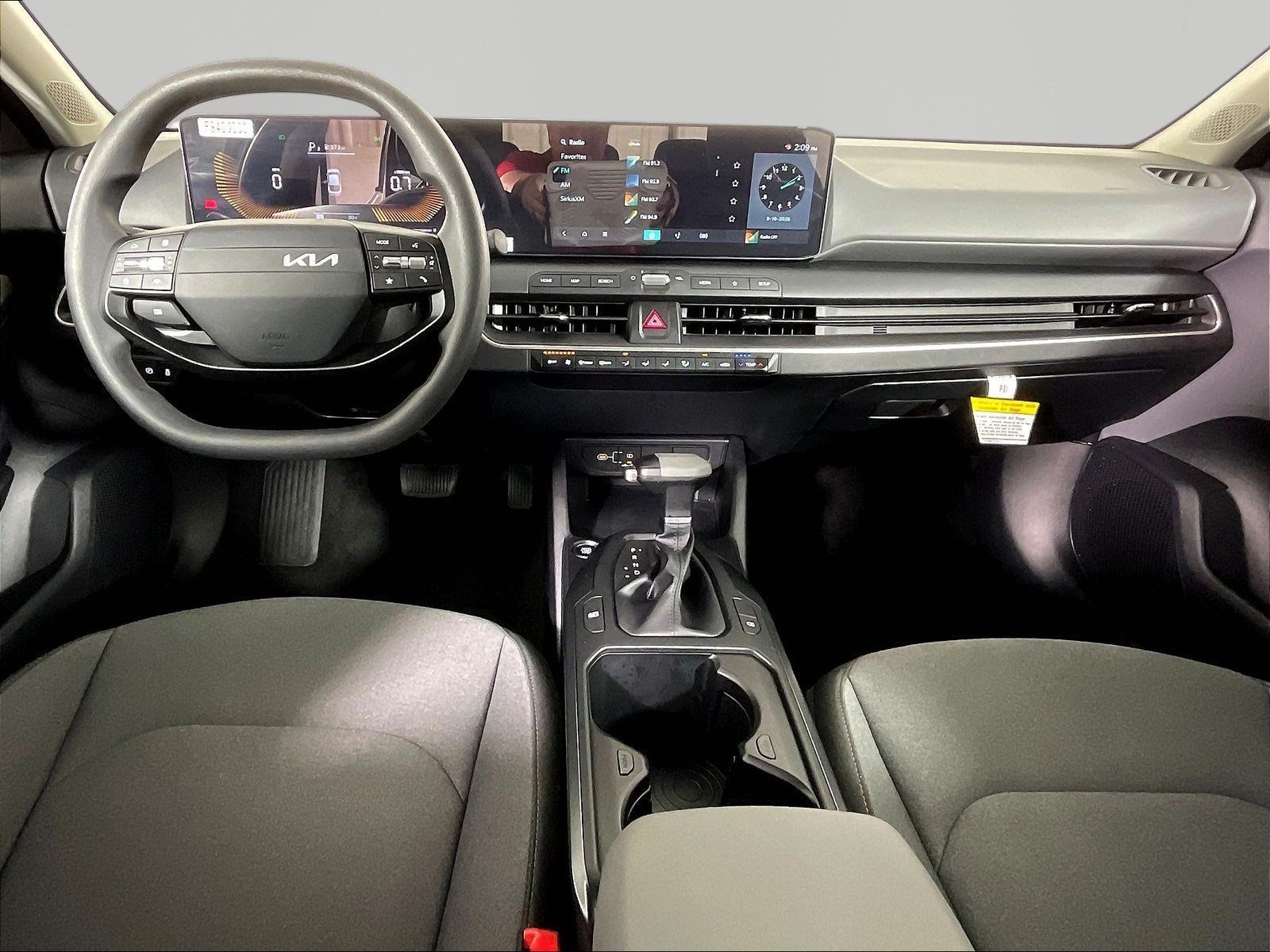 Certified 2025 Kia K4 FWD image 7