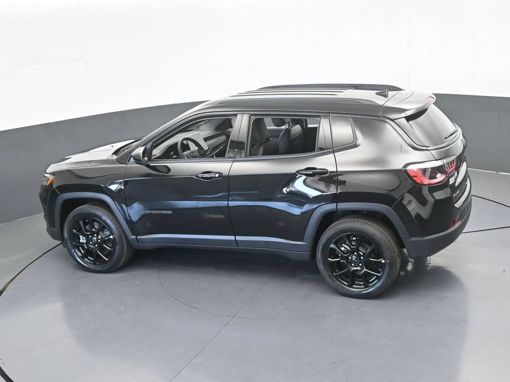 New 2026 Jeep Compass Latitude AWD/4WD image 46
