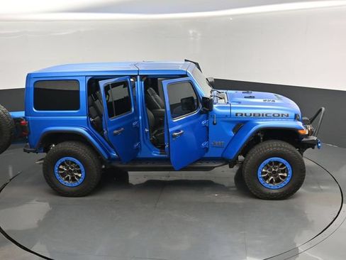 Used 2022 Jeep Wrangler Unlimited Rubicon w/ Trailer Tow Package AWD/4WD image 18