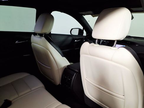 Certified 2023 Cadillac XT4 Sport image 11