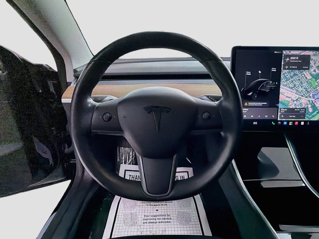 Used 2018 Tesla Model 3 Mid Range RWD image 34