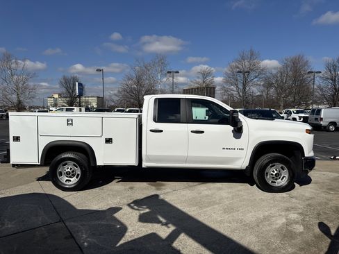 New 2024 Chevrolet Silverado 2500 W/T w/ WT Convenience Package AWD/4WD image 31