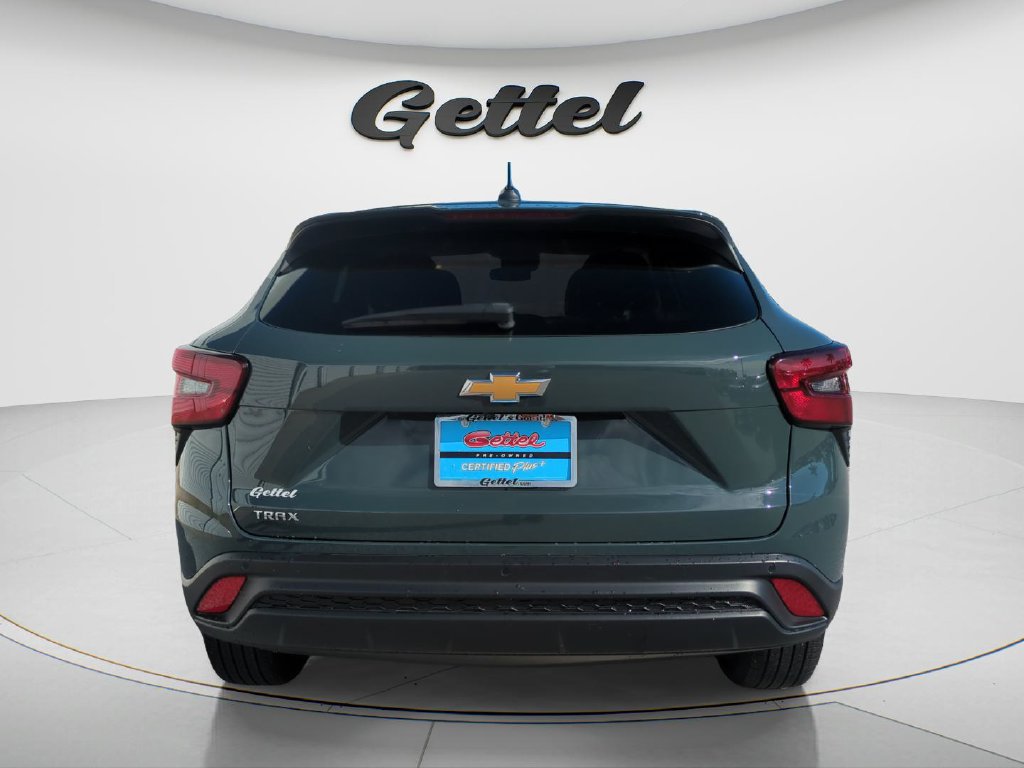 Used 2026 Chevrolet Trax LS w/ Driver Confidence Package FWD image 6