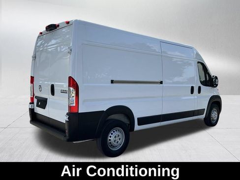 Used 2025 RAM ProMaster 2500 w/ Convenience Group FWD image 6
