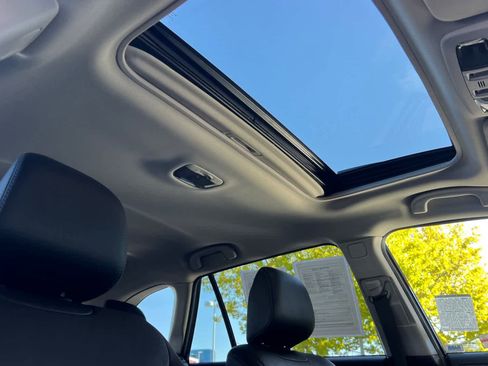 Used 2018 Subaru Outback 2.5i Limited image 18