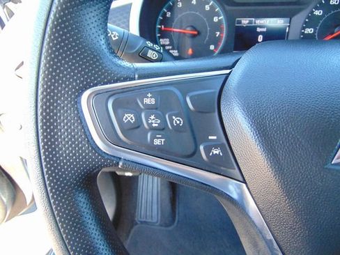 Used 2024 Chevrolet Malibu LT image 18