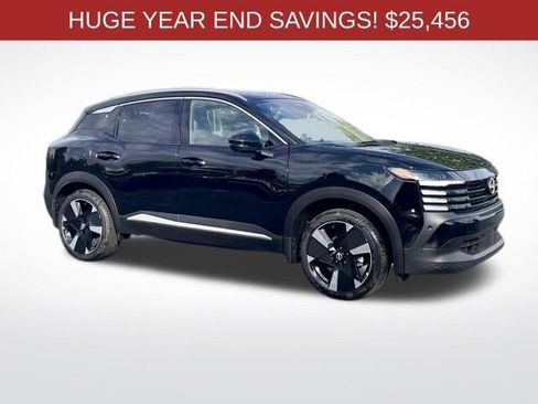 New 2025 Nissan Kicks SR image 18