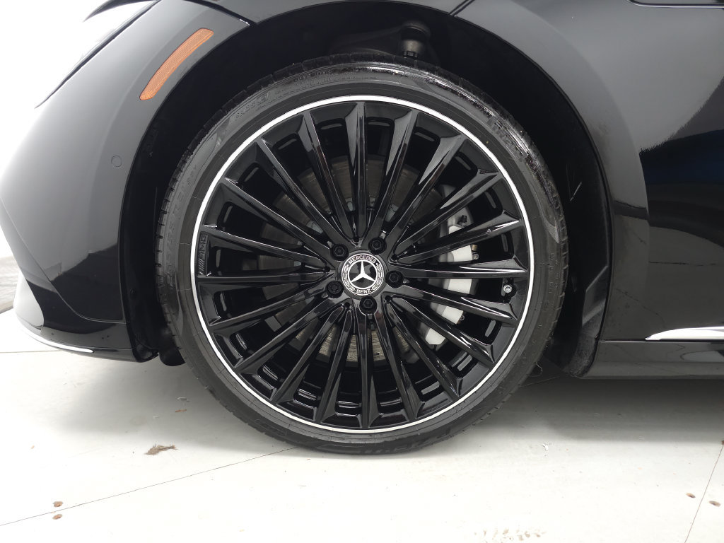 Certified 2023 Mercedes-Benz EQE 500 4MATIC Sedan w/ Pinnacle Trim Package image 37