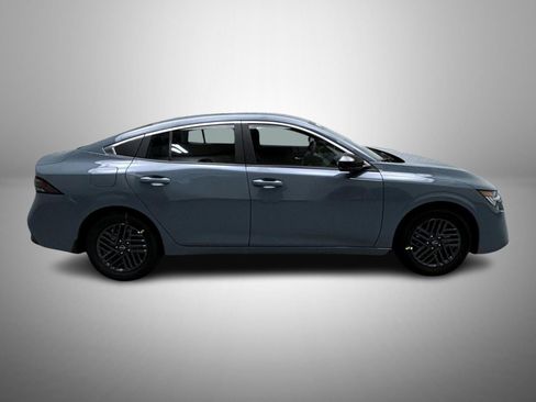 New 2026 Nissan Sentra SV image 4