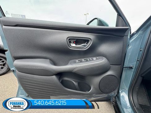 New 2026 Honda HR-V EX-L image 37
