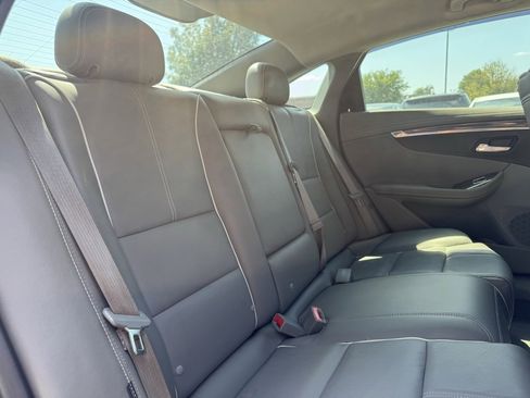 Used 2015 Chevrolet Impala LTZ image 13