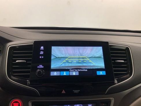 Used 2022 Honda Pilot Special Edition image 11