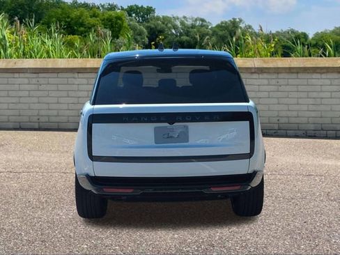 New 2026 Land Rover Range Rover Long Wheelbase SE AWD/4WD image 5