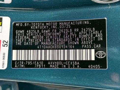 Used 2025 Toyota Camry SE FWD image 46