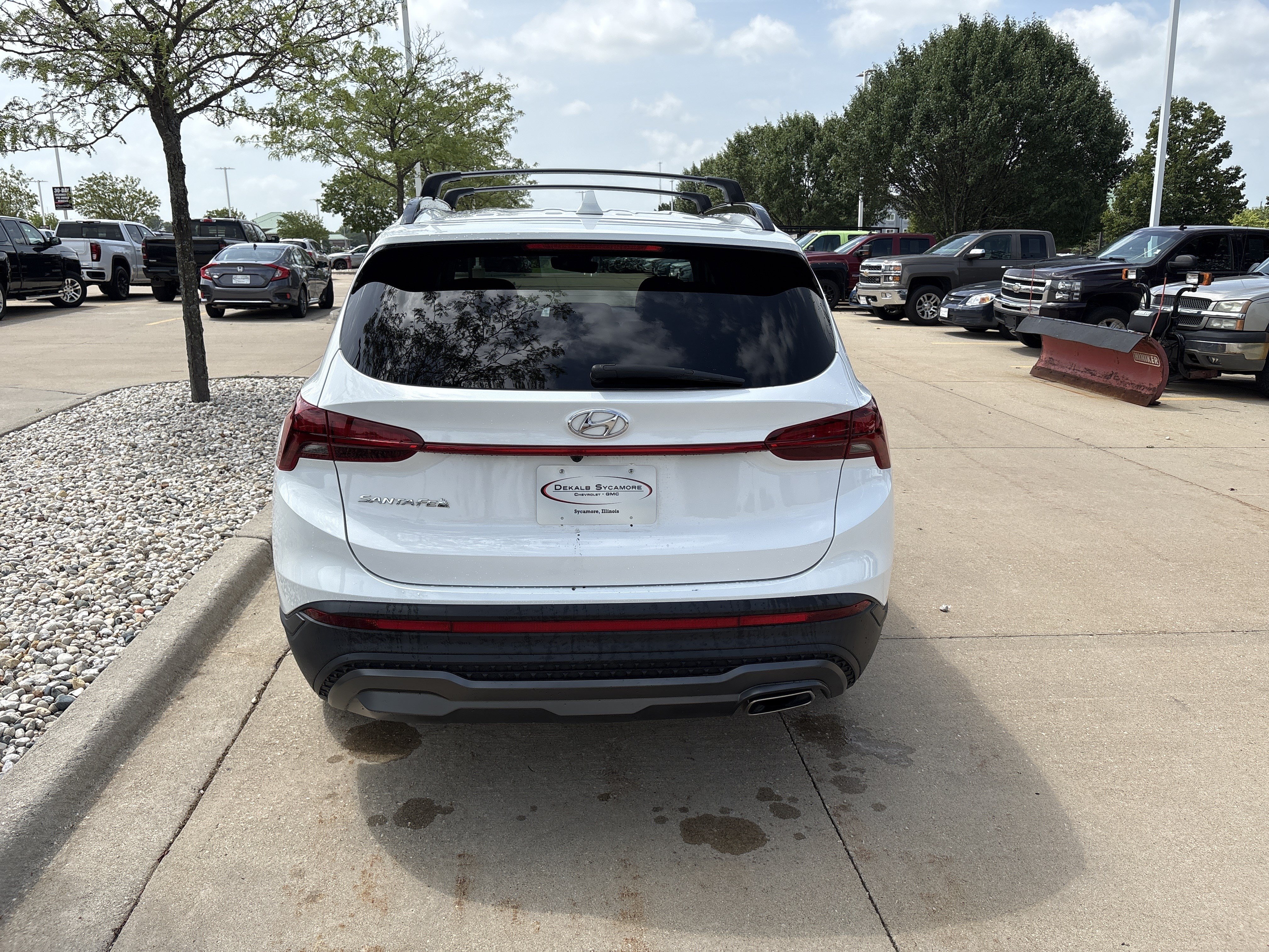 Used 2022 Hyundai Santa Fe XRT w/ Cargo Package FWD image 12