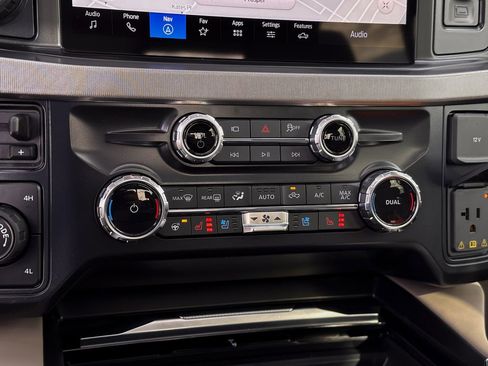 New 2026 Ford F350 Platinum w/ Platinum Plus Package image 35