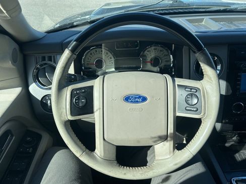 Used 2013 Ford Expedition EL Limited image 15
