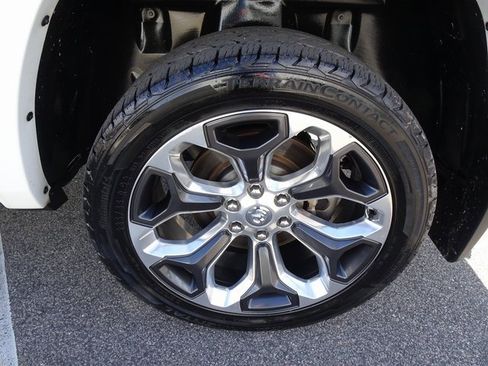 Used 2019 RAM 1500 Limited image 39