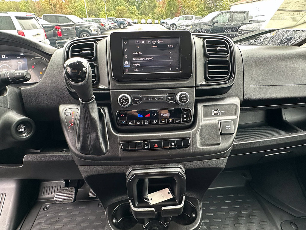 Used 2025 RAM ProMaster 2500 w/ U-Haul Equipment Group FWD image 32