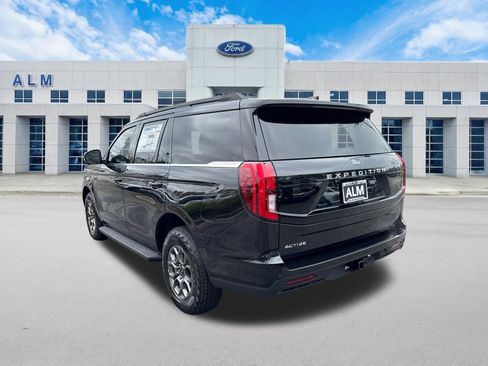 New 2026 Ford Expedition Active AWD/4WD image 8