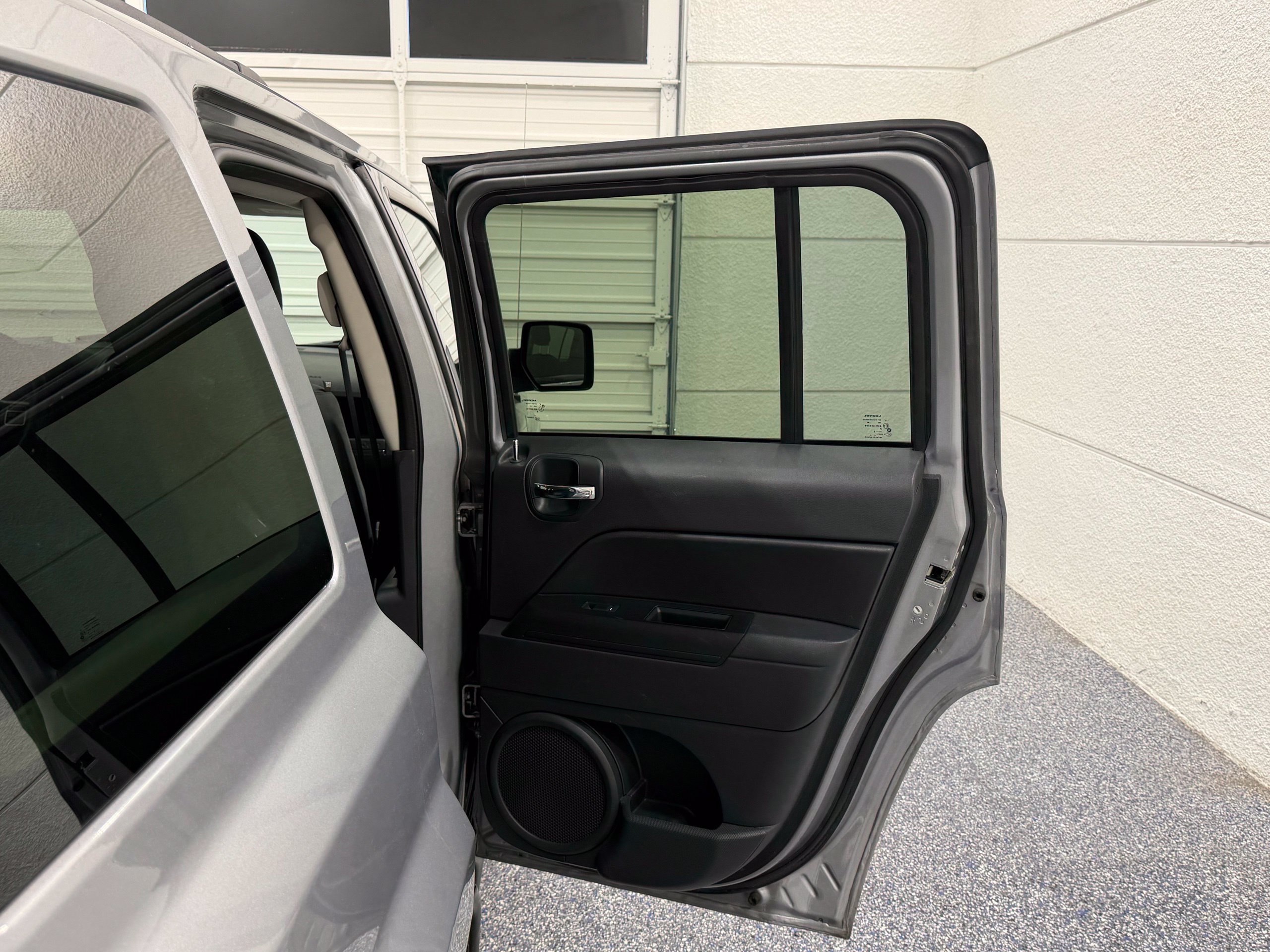 Used 2015 Jeep Patriot Latitude FWD image 25