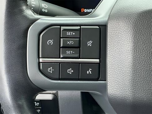 Certified 2024 Ford F250 Lariat w/ Black Appearance Package image 41