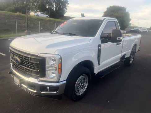 Used 2023 Ford F250 XL w/ XL Driver Assist Package image 5