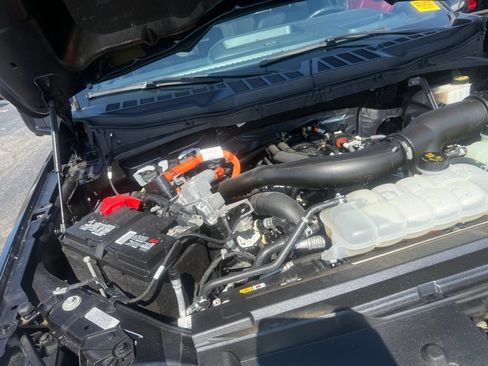 Used 2024 Ford F150 Lariat w/ Equipment Group 502A High AWD/4WD image 66