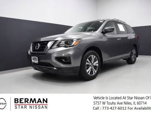 Used 2020 Nissan Pathfinder S AWD/4WD image 1
