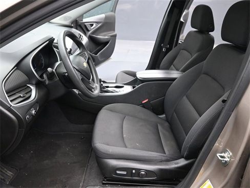 Used 2023 Chevrolet Malibu LT image 13