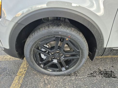 New 2025 Kia Telluride EX X-Line image 17