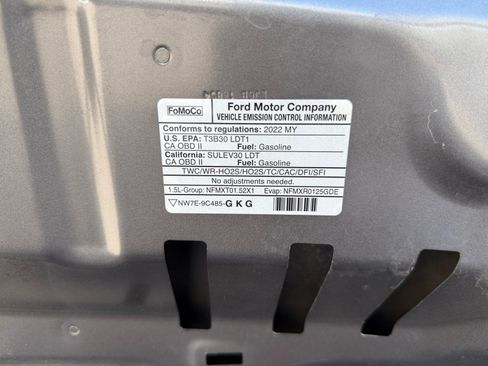Used 2022 Ford Escape SE w/ Convenience Package FWD image 14