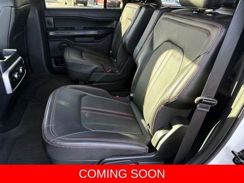 Used 2024 Ford Expedition Limited image 7