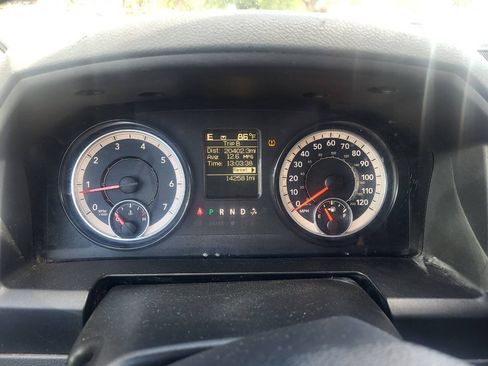 Used 2016 RAM 1500 Big Horn RWD image 17