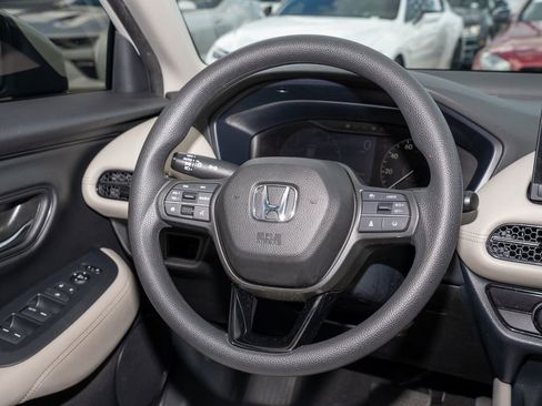Used 2023 Honda HR-V LX image 23