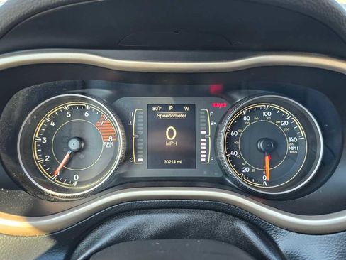 Used 2016 Jeep Cherokee 75th Anniversary image 20