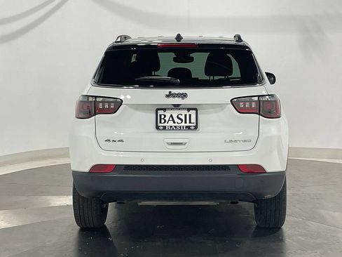 Used 2026 Jeep Compass Limited AWD/4WD image 12