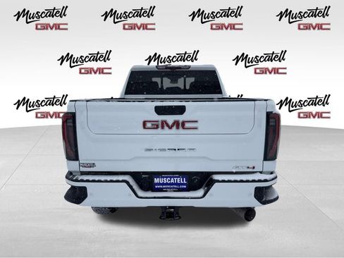 Used 2024 GMC Sierra 3500 AT4 w/ Technology Package image 7