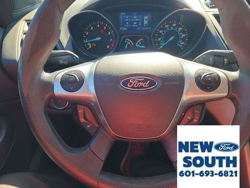 Used 2013 Ford Escape SE image 11