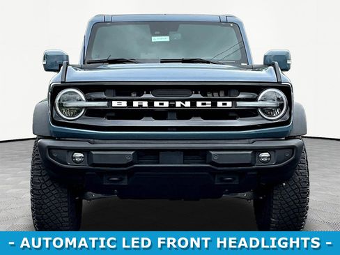 Used 2024 Ford Bronco Outer Banks w/ Sasquatch Package AWD/4WD image 2